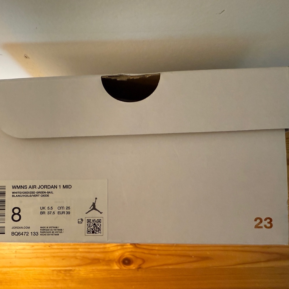 Jordan Athletic Shoes - White with Gold Accents - Picture 3 of 7
